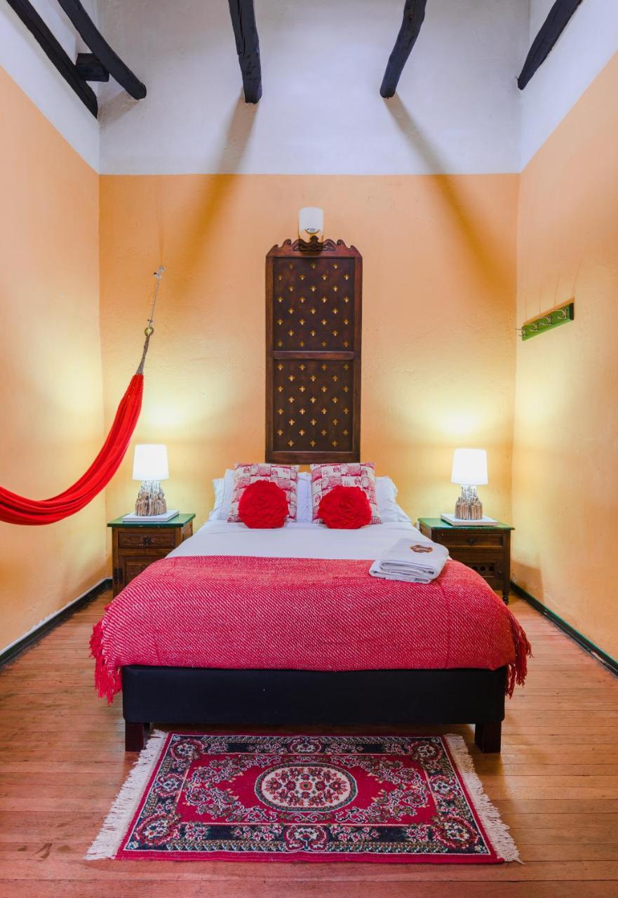 Chocolate Hostel Богота Екстериор снимка
