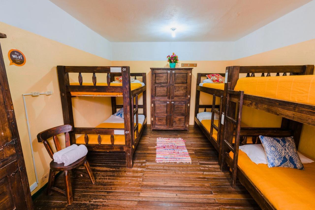 Chocolate Hostel Богота Екстериор снимка