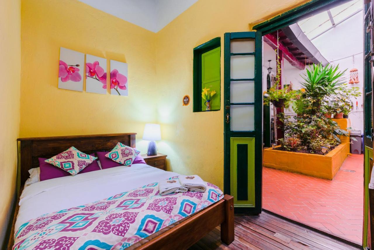 Chocolate Hostel Богота Екстериор снимка